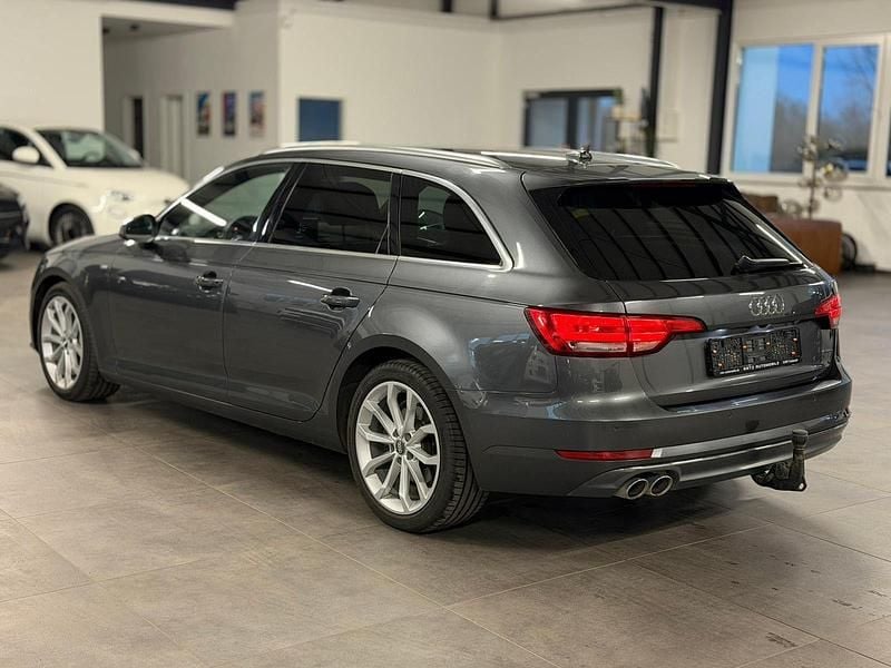Gebraucht Audi A4 S-Line 190 PS (139 kW) 2017 Grau Kombi