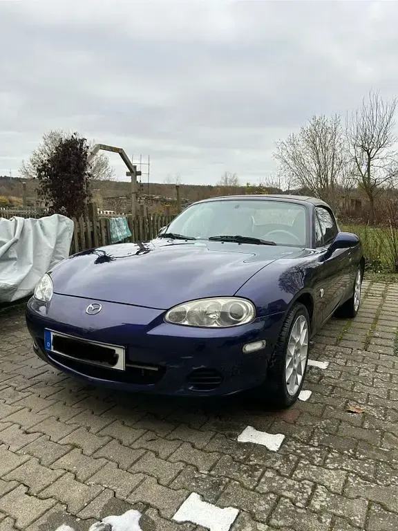 Gebraucht Mazda MX5 Edition 145 PS (106 kW) 2003 Blau Cabrio