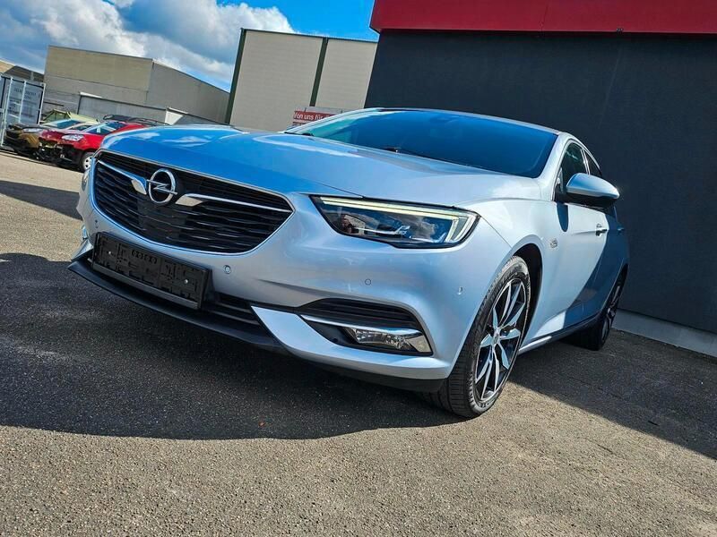 Blau Gebraucht 2017 Opel Insignia Innovation Limousine | 10.490 € (Fairer Preis) - Bild 1/4