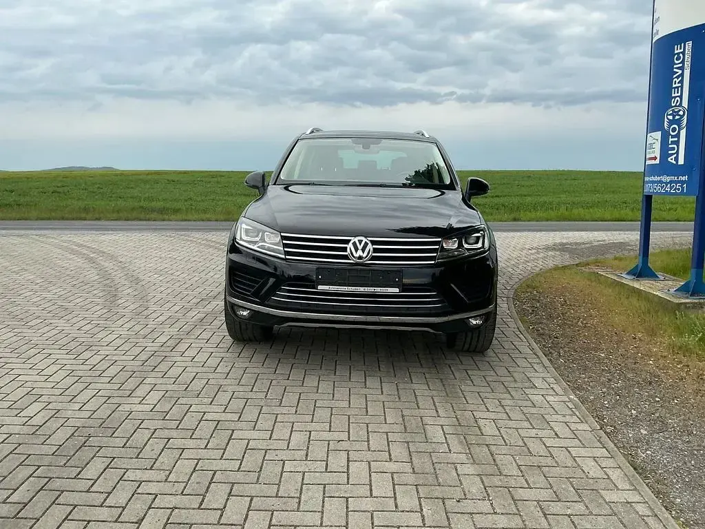 Gebraucht VW Touareg Terrain Tech 262 PS (192 kW) 2017 Schwarz SUV