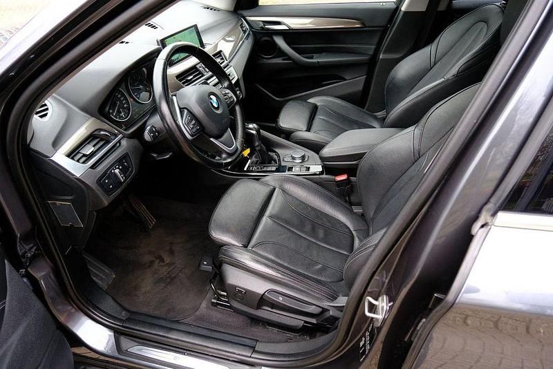 Gebraucht BMW X1 Executive 190 PS (139 kW) 2017 Grau SUV