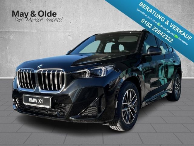 Black sapphire metallic Gebraucht 2025 BMW X1 Performance SUV | 47.980 € (Teuer) - Bild 1/4