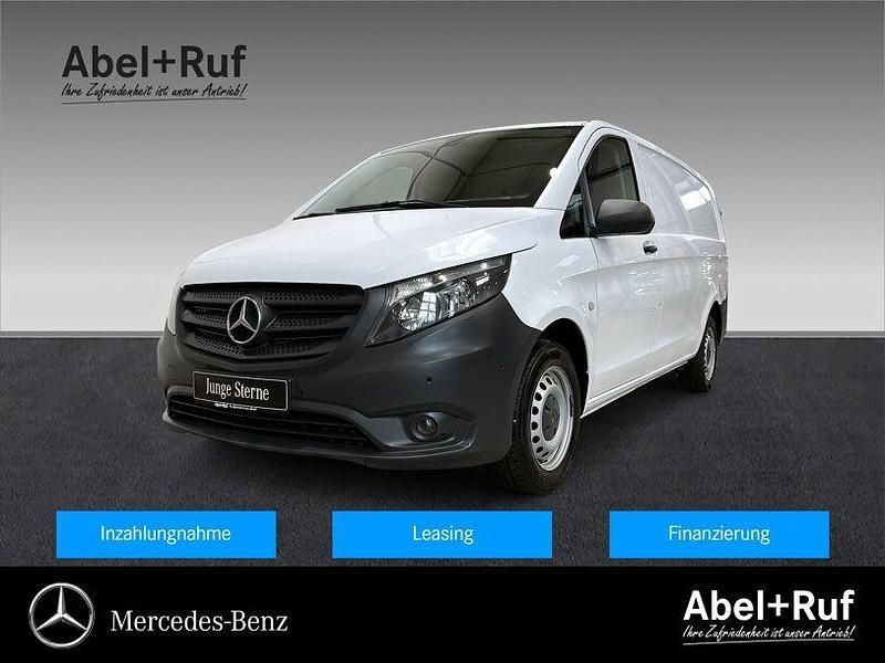 Weiß Gebraucht 2020 Mercedes Vito Van / Kleinbus | 17.949 € (Superpreis) - Bild 1/4