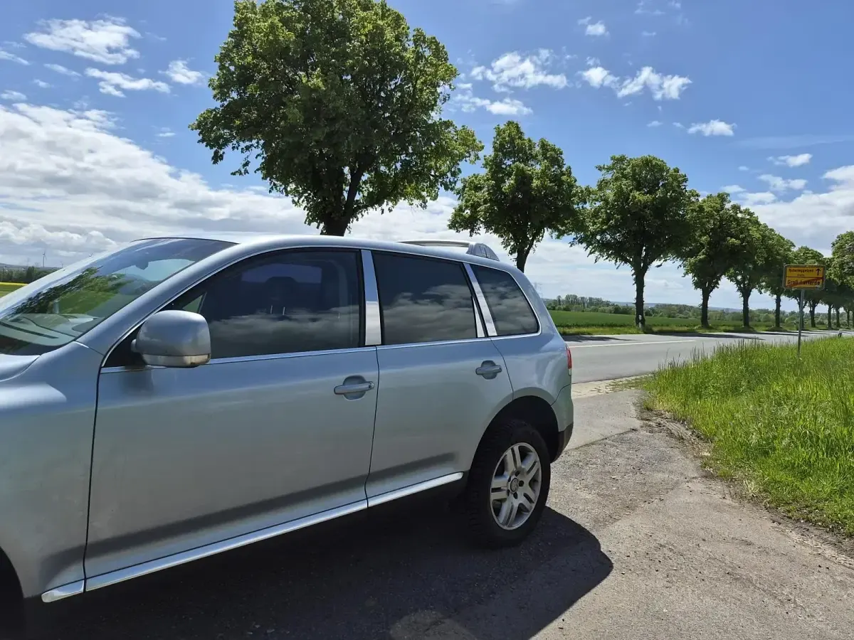 Gebraucht VW Touareg 241 PS (177 kW) 2005 Blau SUV