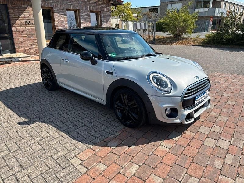 Second-hand Mini Cooper 136 CP (100 kW) 2016 Argintiu Hatchback
