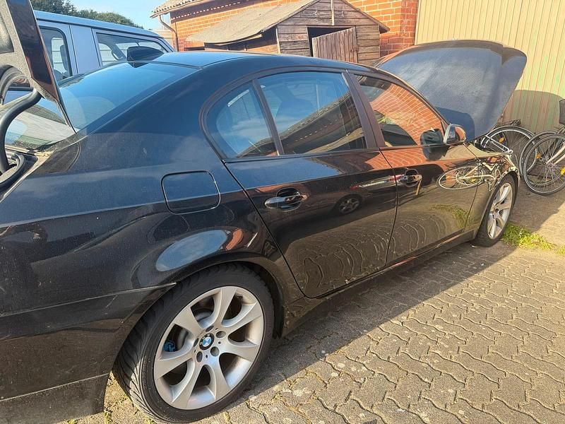 Gebraucht BMW 530 272 PS (200 kW) 2007 Schwarz Limousine