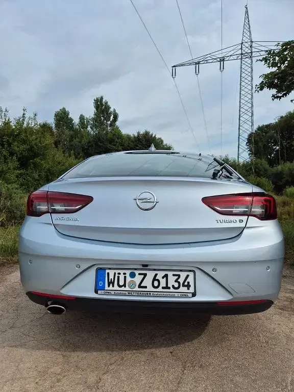 Gebraucht Opel Insignia Selection 170 PS (125 kW) 2017 Grau Limousine