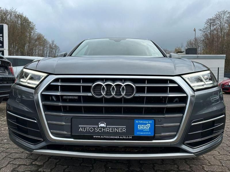 Gebraucht Audi Q5 Sport 190 PS (139 kW) 2018 Monsungrau SUV