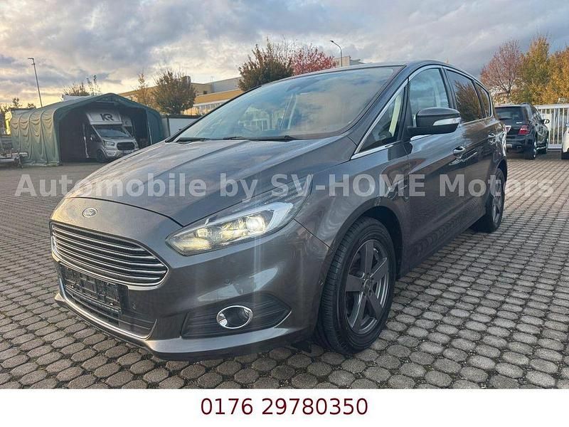 Magnetic Gebraucht 2018 Ford S-MAX Titanium Van / Kleinbus | 16.999 € (Fairer Preis) - Bild 1/4