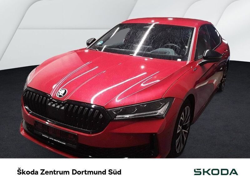 Rot Gebraucht 2024 Skoda Superb SportLine Limousine | 43.991 € (Superpreis) - Bild 1/3