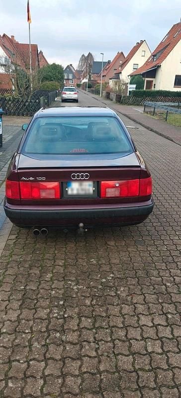Second-hand Audi 100 133 CP (97 kW) 1991 Roșu Berlinǎ