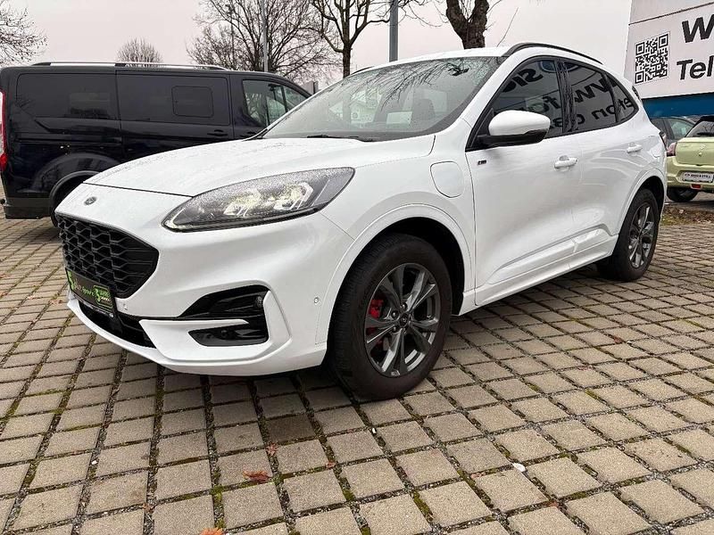 Gebraucht Ford Kuga ST-Line X 224 PS (164 kW) 2022 Frostweiß SUV