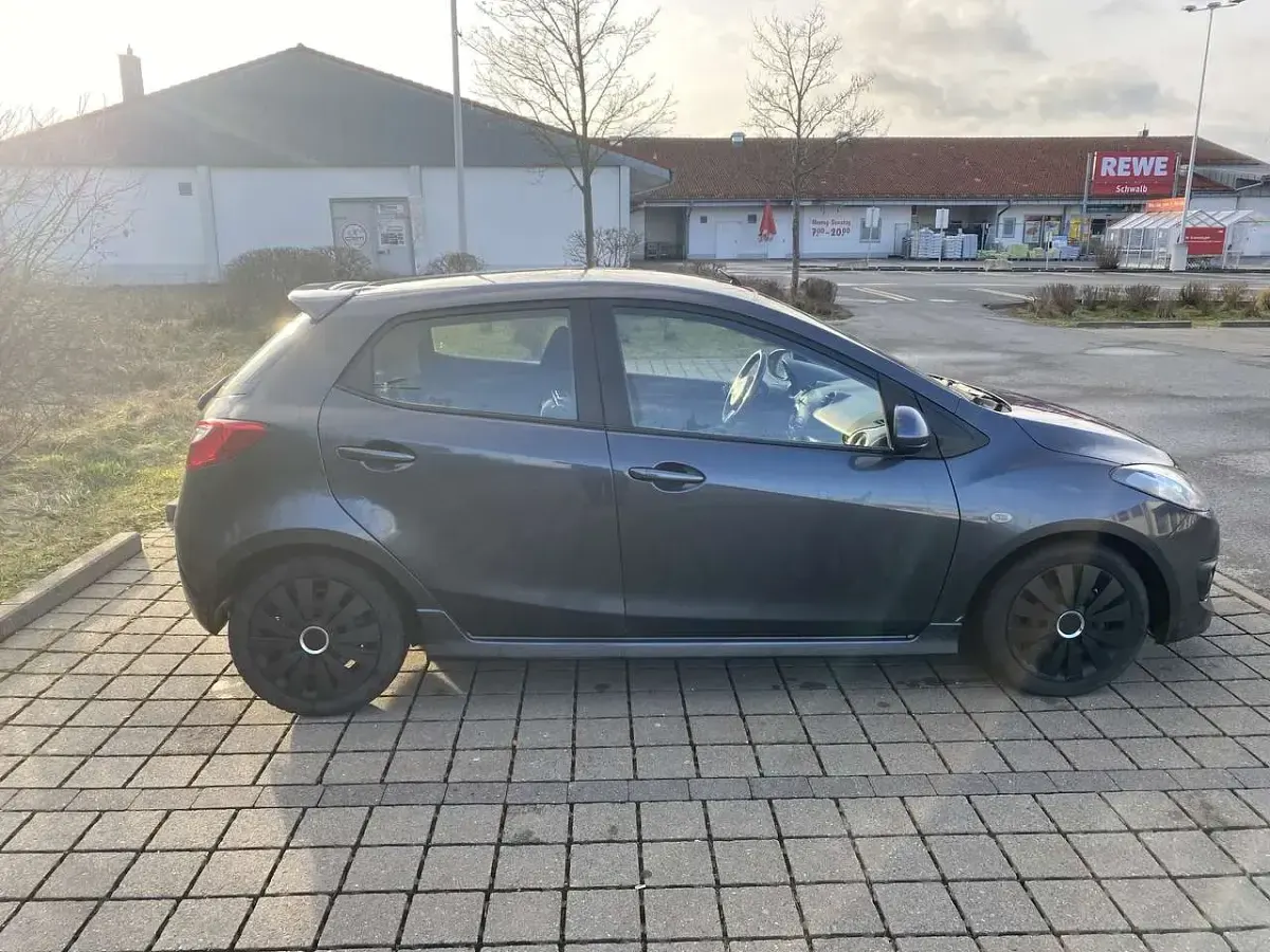 Occasion Mazda 2 Dynamic 103 ch (75 kW) 2009 Citadine