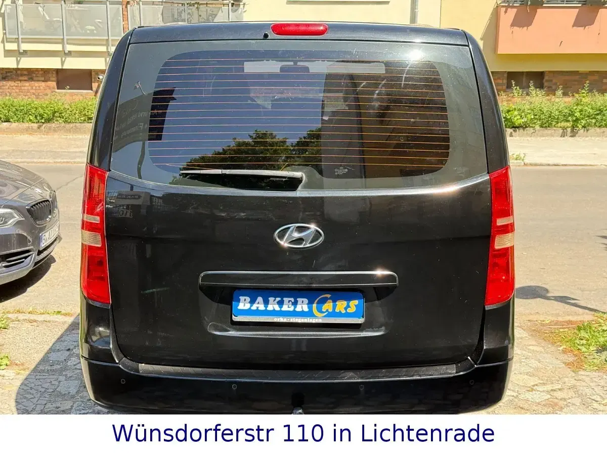 Gebraucht Hyundai H-1 170 PS (125 kW) 2012 Schwarz Van / Kleinbus