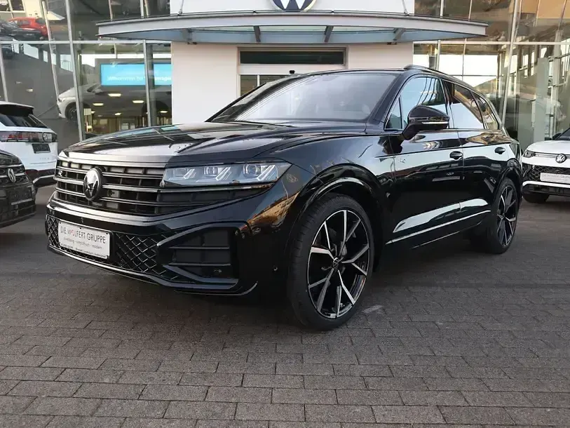Gebraucht VW Touareg R-line 286 PS (210 kW) 2025 Grenadillschwarz metallic SUV