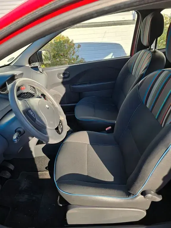 Gebraucht Renault Twingo 75 PS (55 kW) 2012 Rot Kleinwagen