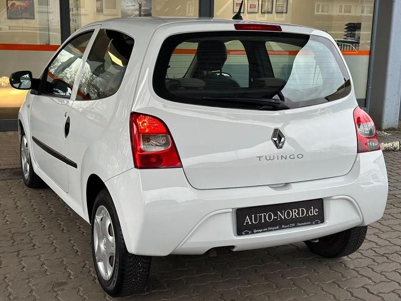 Gebraucht Renault Twingo Authentique 75 PS (55 kW) 2010 Weiß Kleinwagen