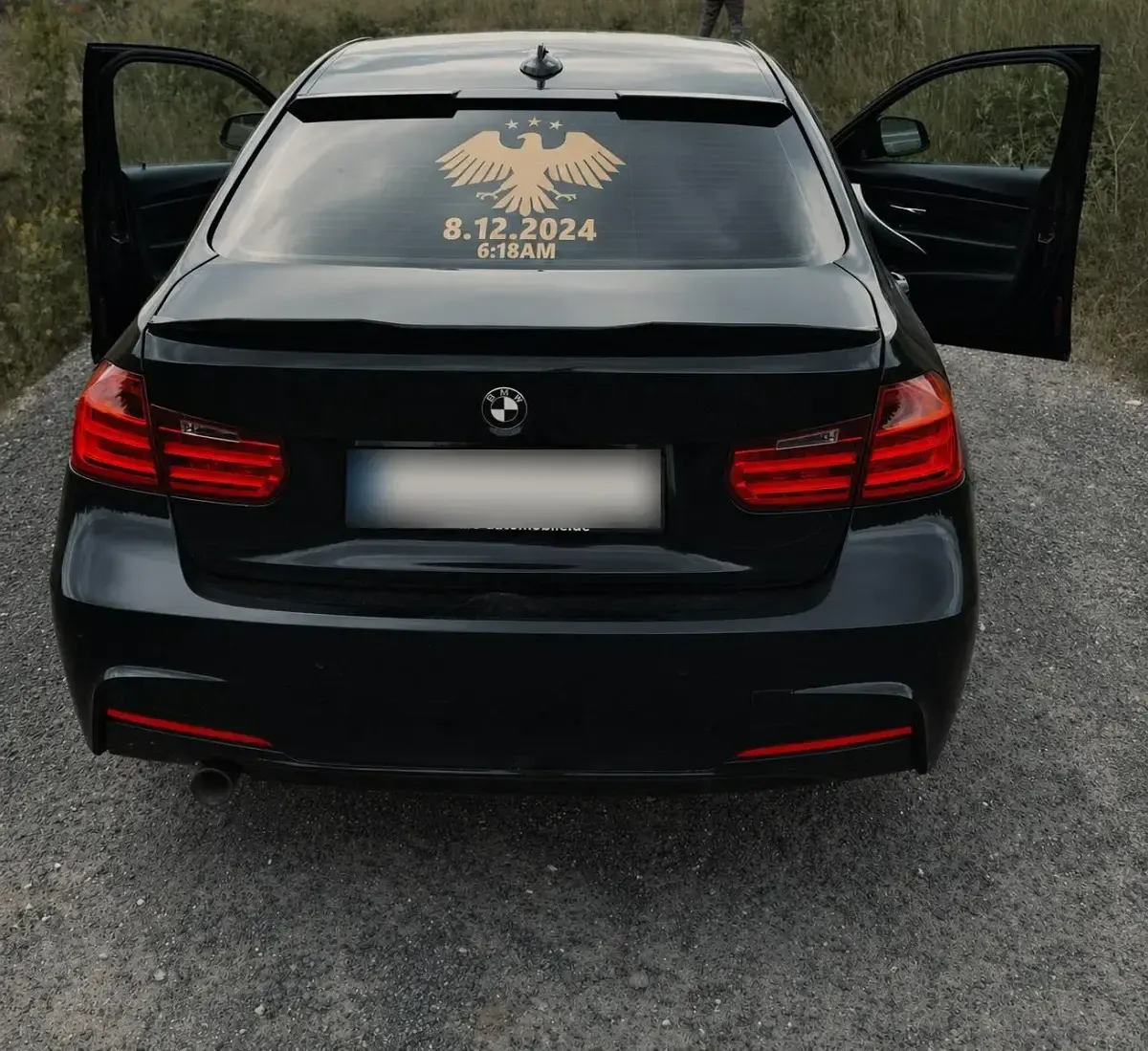 Gebraucht BMW 318 143 PS (105 kW) 2013 Schwarz Limousine