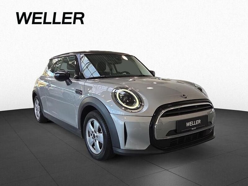 Gebraucht Mini Cooper 136 PS (100 kW) 2023 Melting silver (silber) Kleinwagen
