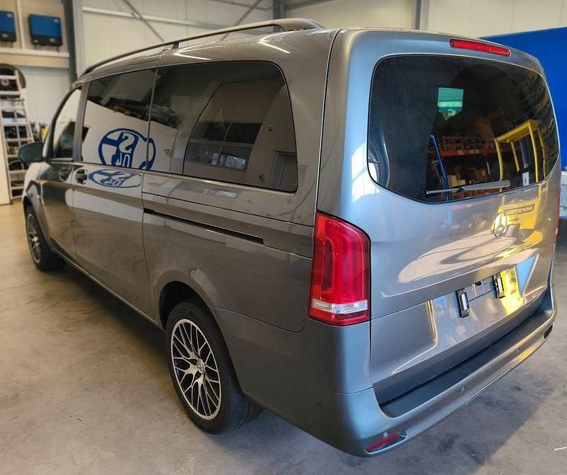 Gebraucht Mercedes Vito 190 PS (139 kW) 2021 Grau Van