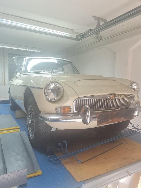 Gebraucht 1969 MG C GT Coupé | 8.500 € - Bild 1/4