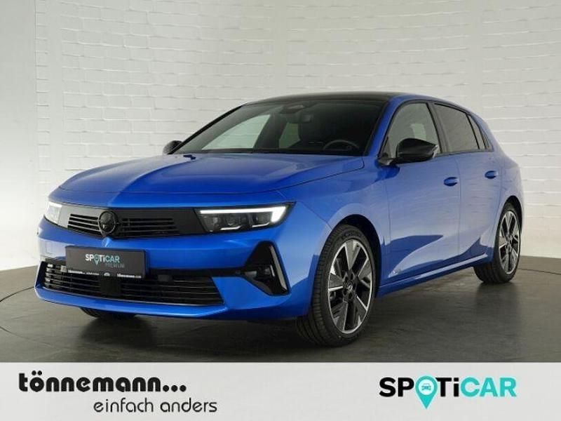 Kobalt blau Gebraucht 2023 Opel Astra Limousine | 24.524 € (Superpreis) - Bild 1/4