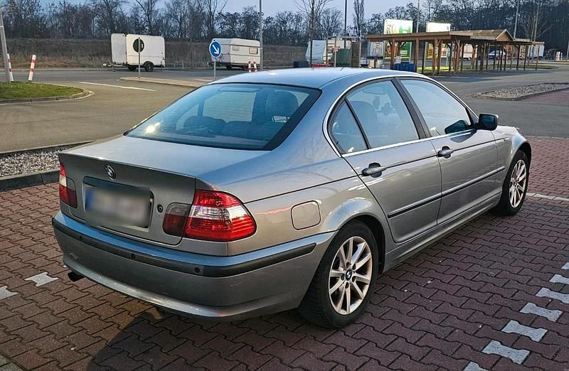 Gebraucht BMW 316 116 PS (85 kW) 2005 Silber Limousine