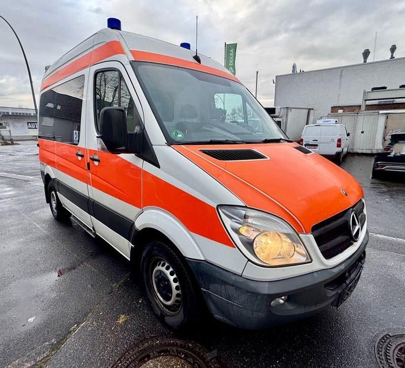 Gebraucht Mercedes Sprinter 95 PS (69 kW) 2013 Weiß Van