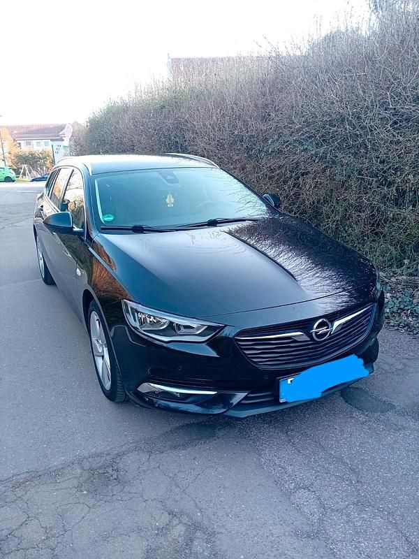 Gebraucht Opel Insignia 136 PS (100 kW) 2019 Schwarz Kombi