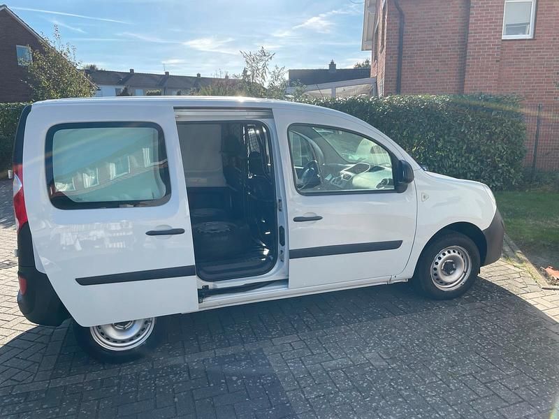 Gebraucht Renault Kangoo 90 PS (66 kW) 2013 Weiß Van / Kleinbus