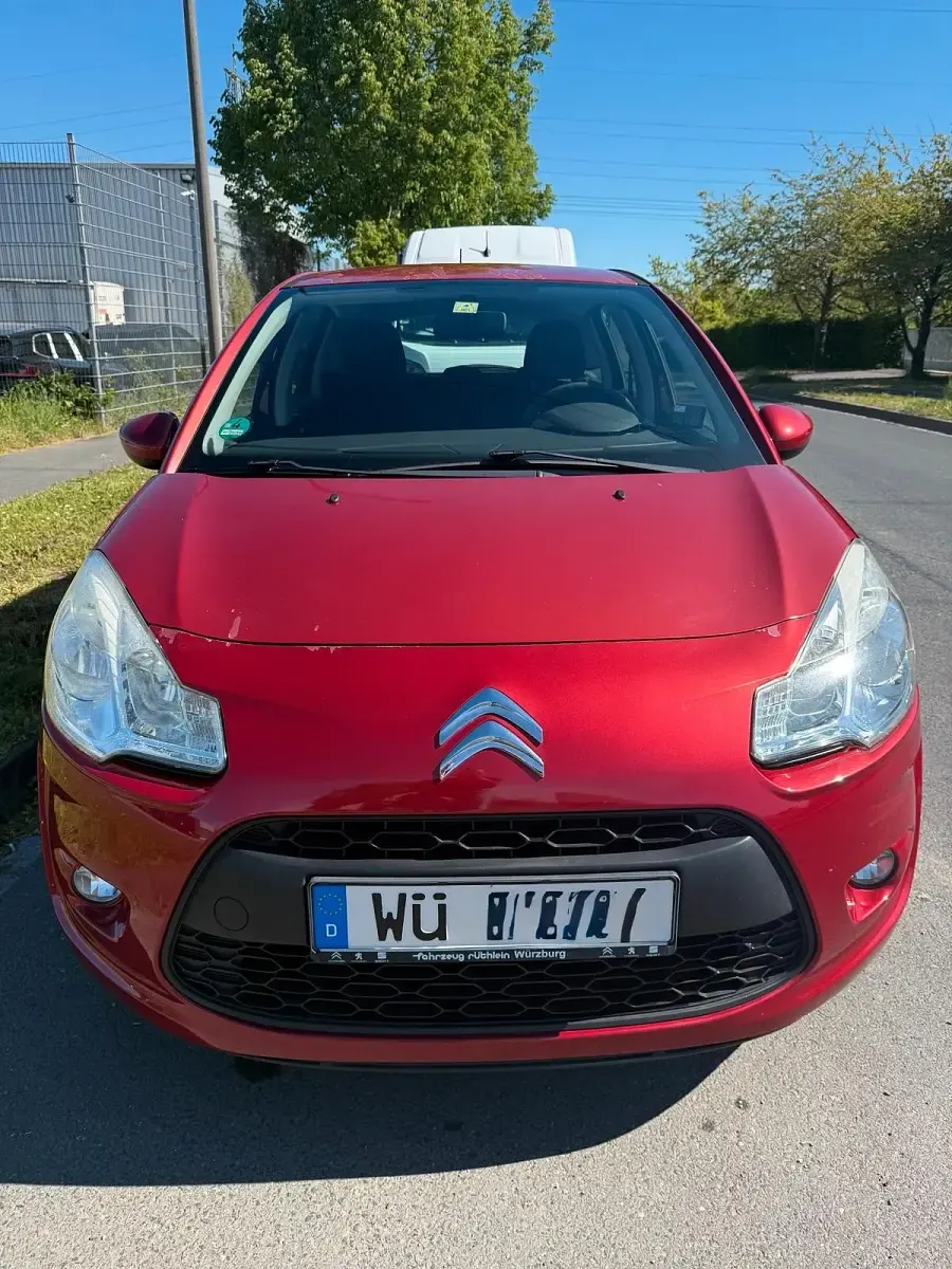 Gebraucht Citroën C3 Tendance 95 PS (69 kW) 2010 Rot Kleinwagen