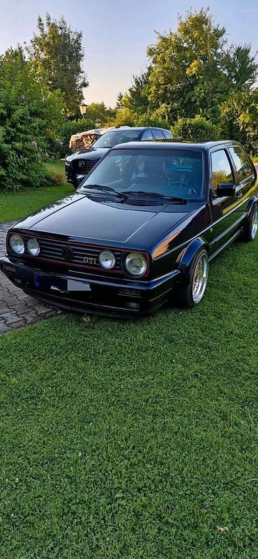 Blau Gebraucht 1991 VW Golf II Edition Kleinwagen | 12.500 € - Bild 1/4