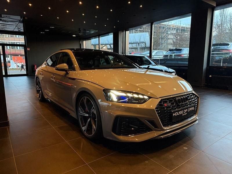 Gebraucht Audi RS5 Sportback Ambiente 450 PS (330 kW) 2021 Nardograu Limousine