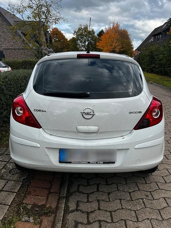 Gebraucht Opel Corsa 75 PS (55 kW) 2013 Weiß Kleinwagen
