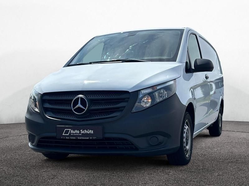 Weiß sn 119 Gebraucht 2020 Mercedes Vito Van / Kleinbus | 24.450 € - Bild 1/4