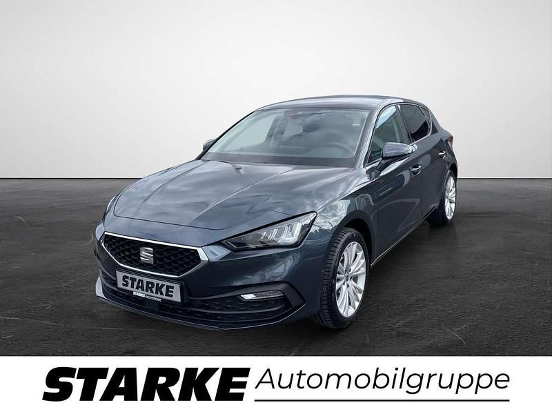 Grau Gebraucht 2025 Seat Leon Style Limousine | 29.740 € (Fairer Preis) - Bild 1/4