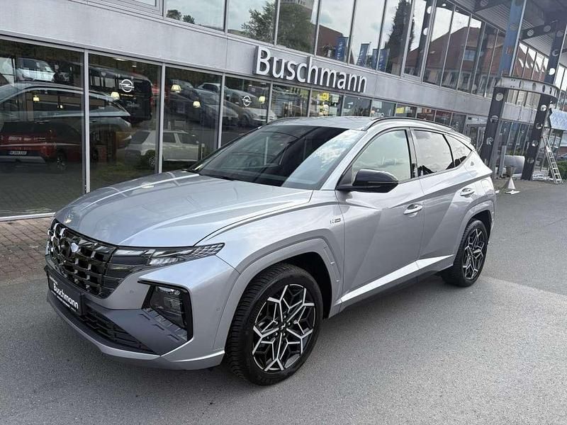 Shimmering silver Gebraucht 2024 Hyundai Tucson N Line SUV | 37.290 € (Fairer Preis) - Bild 1/4