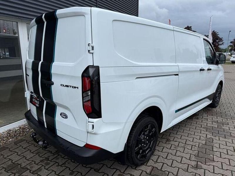 Gebraucht Ford Transit Custom 136 PS (100 kW) 2024 Weiß Van / Kleinbus