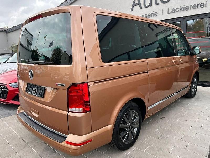 Gebraucht VW Multivan Comfortline 199 PS (146 kW) 2020 Braun Van