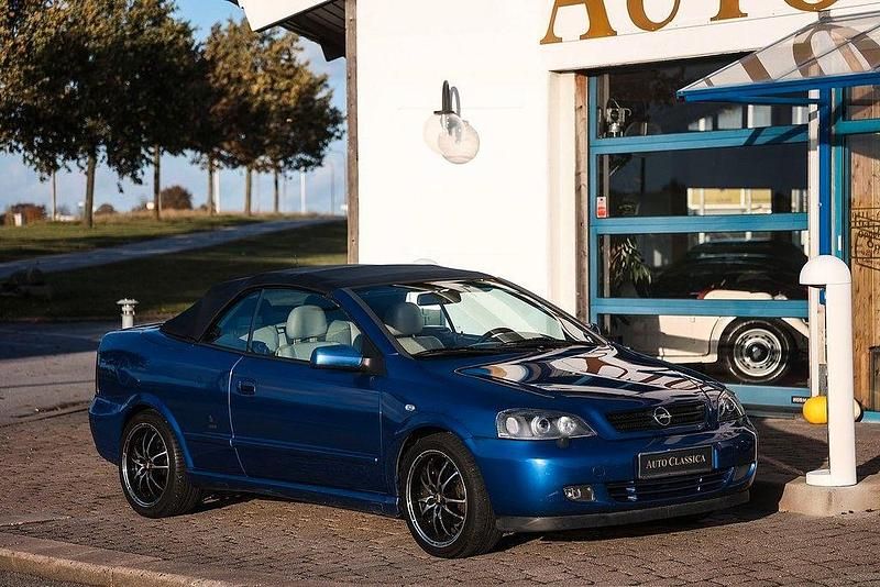 Gebraucht Opel Astra Cabriolet 147 PS (108 kW) 2002 Blau Cabrio