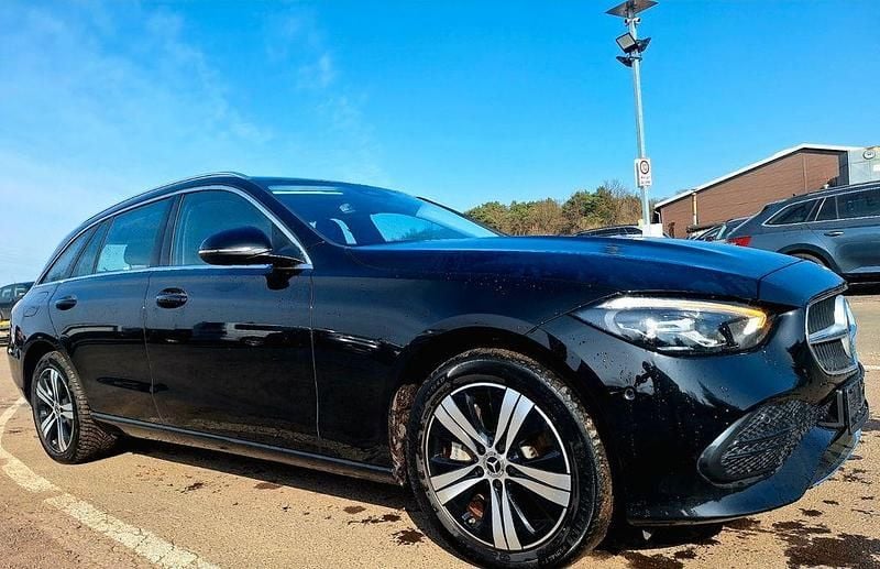 Gebraucht Mercedes C300e 313 PS (230 kW) 2022 Schwarz Limousine