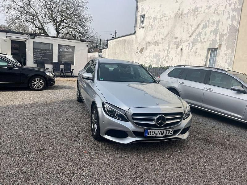 Gebraucht Mercedes C300e 204 PS (150 kW) 2016 Silber Limousine