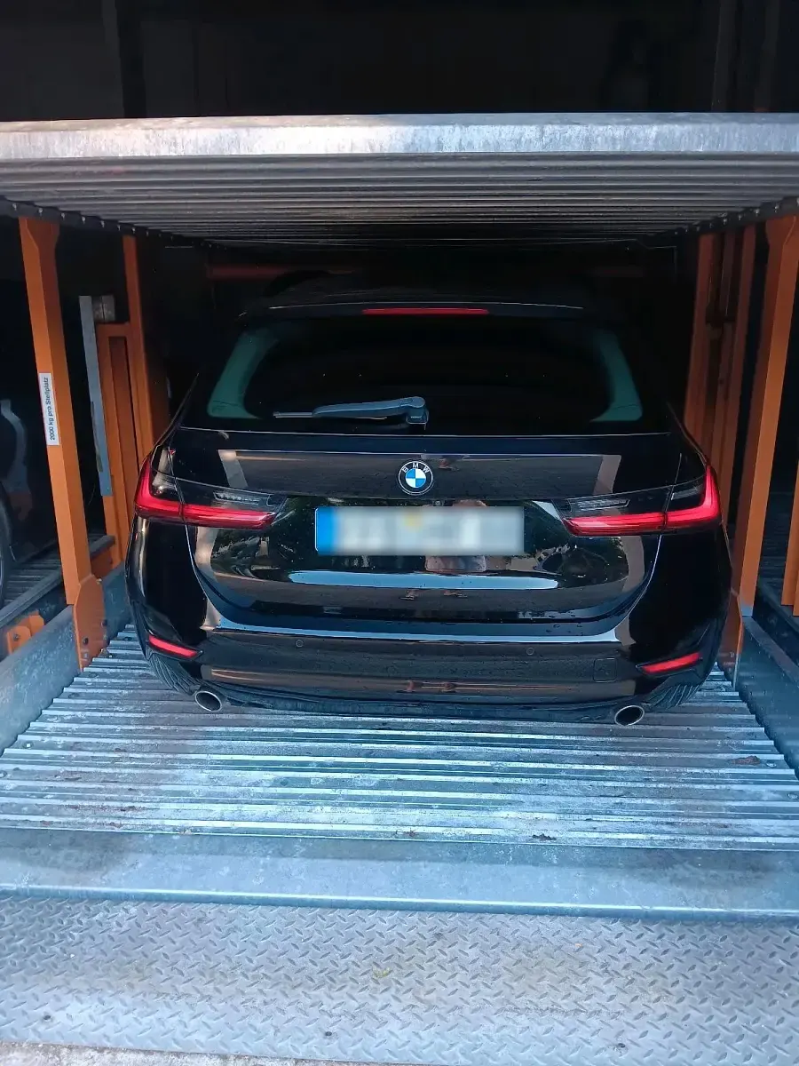 Gebraucht BMW 318 150 PS (110 kW) 2020 Schwarz Kombi