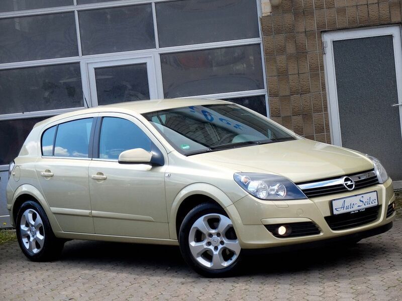 Papyrus mi2 Gebraucht 2004 Opel Astra Elegance Limousine | 4.490 € (Teuer) - Bild 1/4