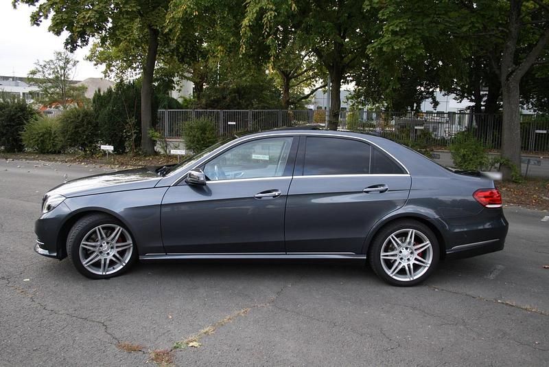 Gebraucht Mercedes E350 258 PS (189 kW) 2014 Grau Limousine