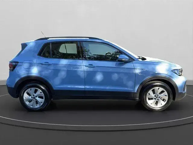 Gebraucht VW T-Cross Life 95 PS (69 kW) 2026 Clear blue SUV