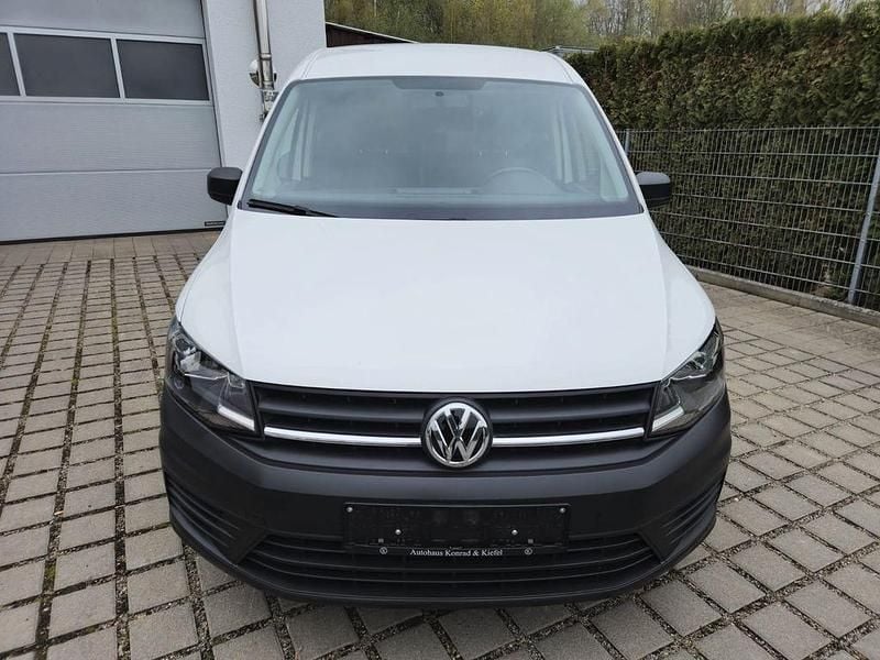 Gebraucht VW Caddy Maxi 131 PS (96 kW) 2020 Weiß Van / Kleinbus