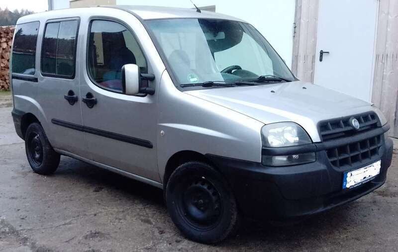 Silber Gebraucht 2004 Fiat Doblò Van / Kleinbus | 750 € (Superpreis) - Bild 1/4
