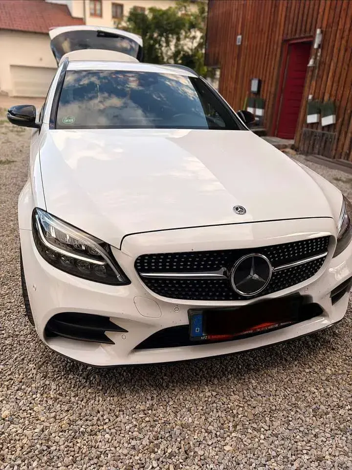 Gebraucht Mercedes C400 AMG line 333 PS (244 kW) 2019 Weiß Kombi