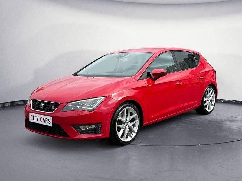 Rot Gebraucht 2013 Seat Leon FR Limousine | 8.990 € (Fairer Preis) - Bild 1/4